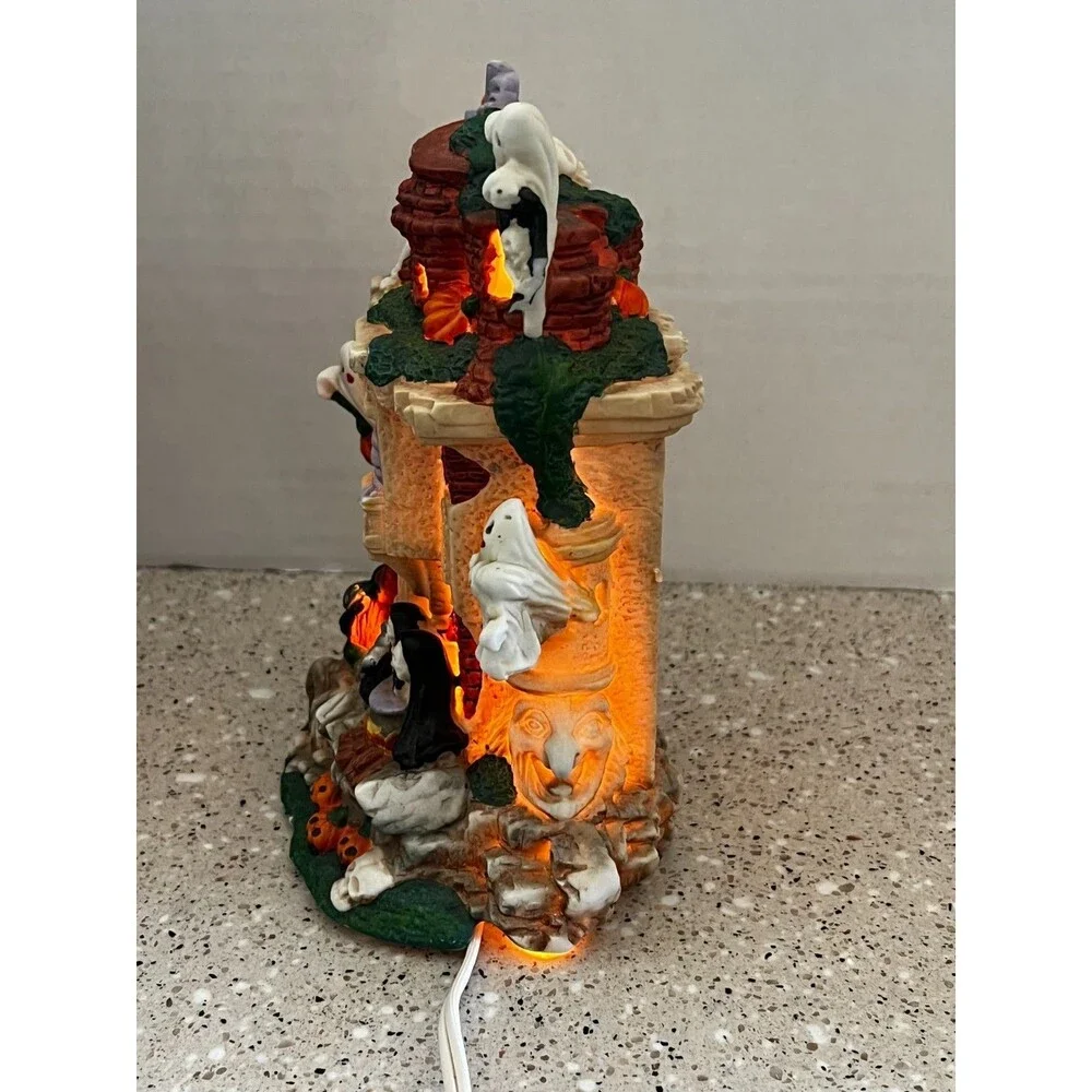 Porcelain Lighted Haunted House Halloween Ghost Pumpkin Skeleton Village READ